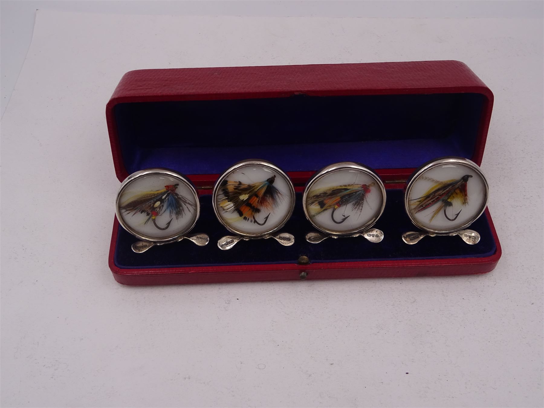 Set of four early 20th century silver mounted place card holders - Image 4 of 10