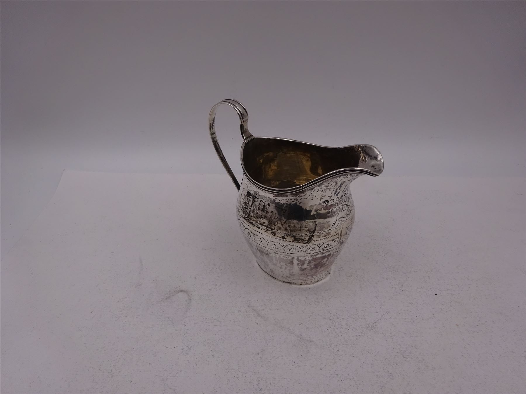 George III silver cream jug - Image 4 of 5