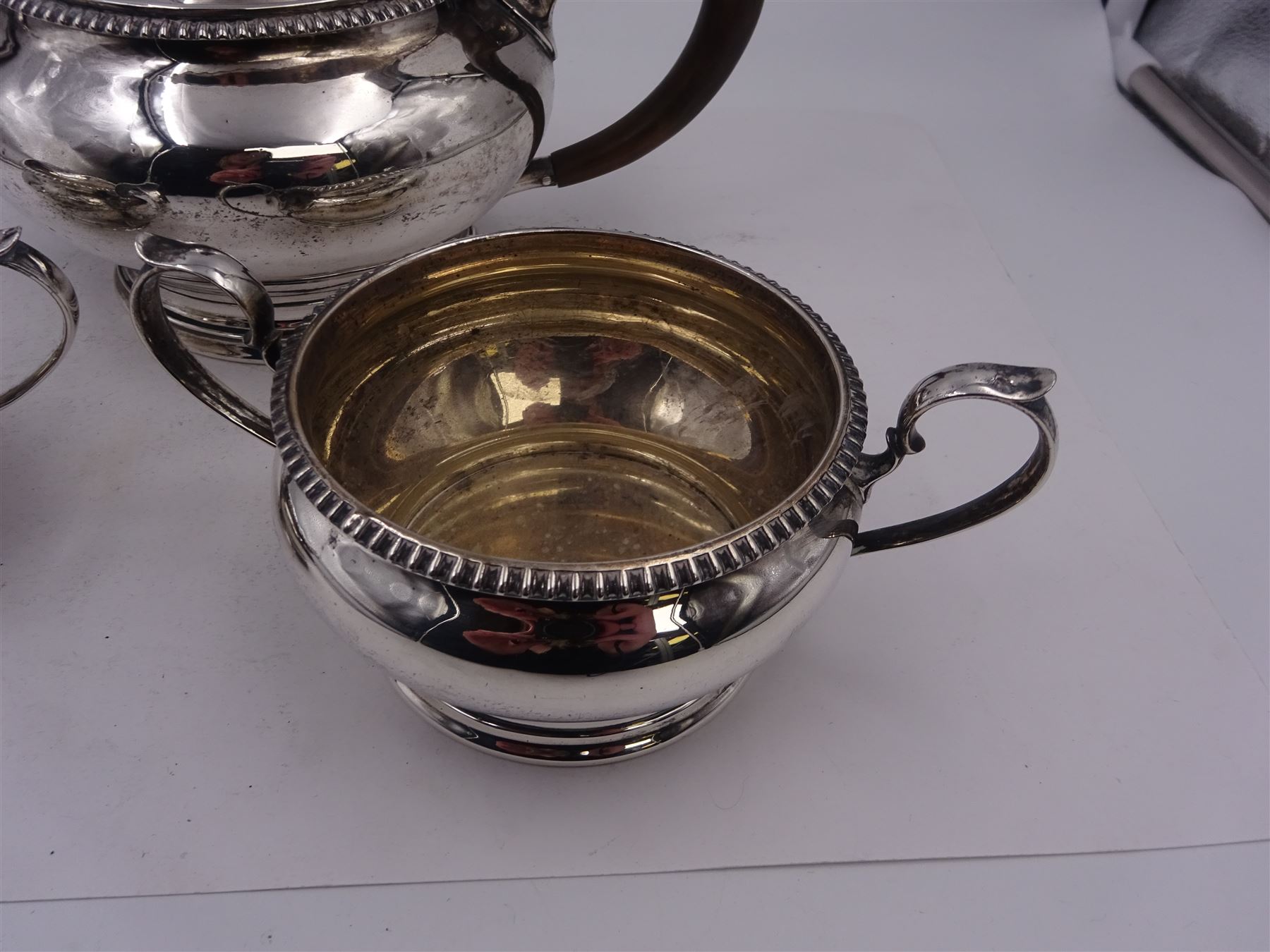 Early 20th century silver three piece tea service - Image 3 of 4