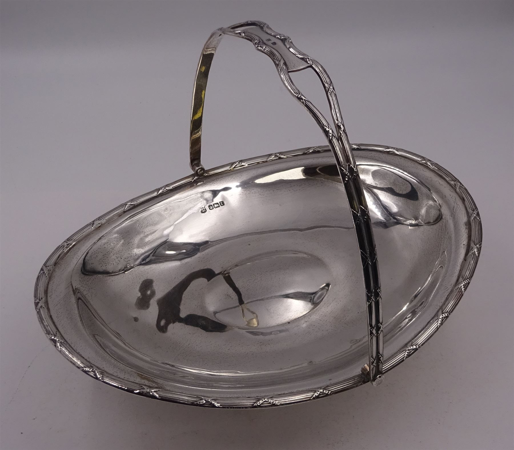 Late Edwardian silver swing handled basket - Image 3 of 8