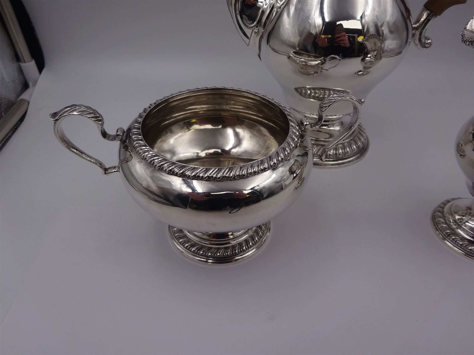 Mid 20th century three piece silver coffee service - Image 4 of 7