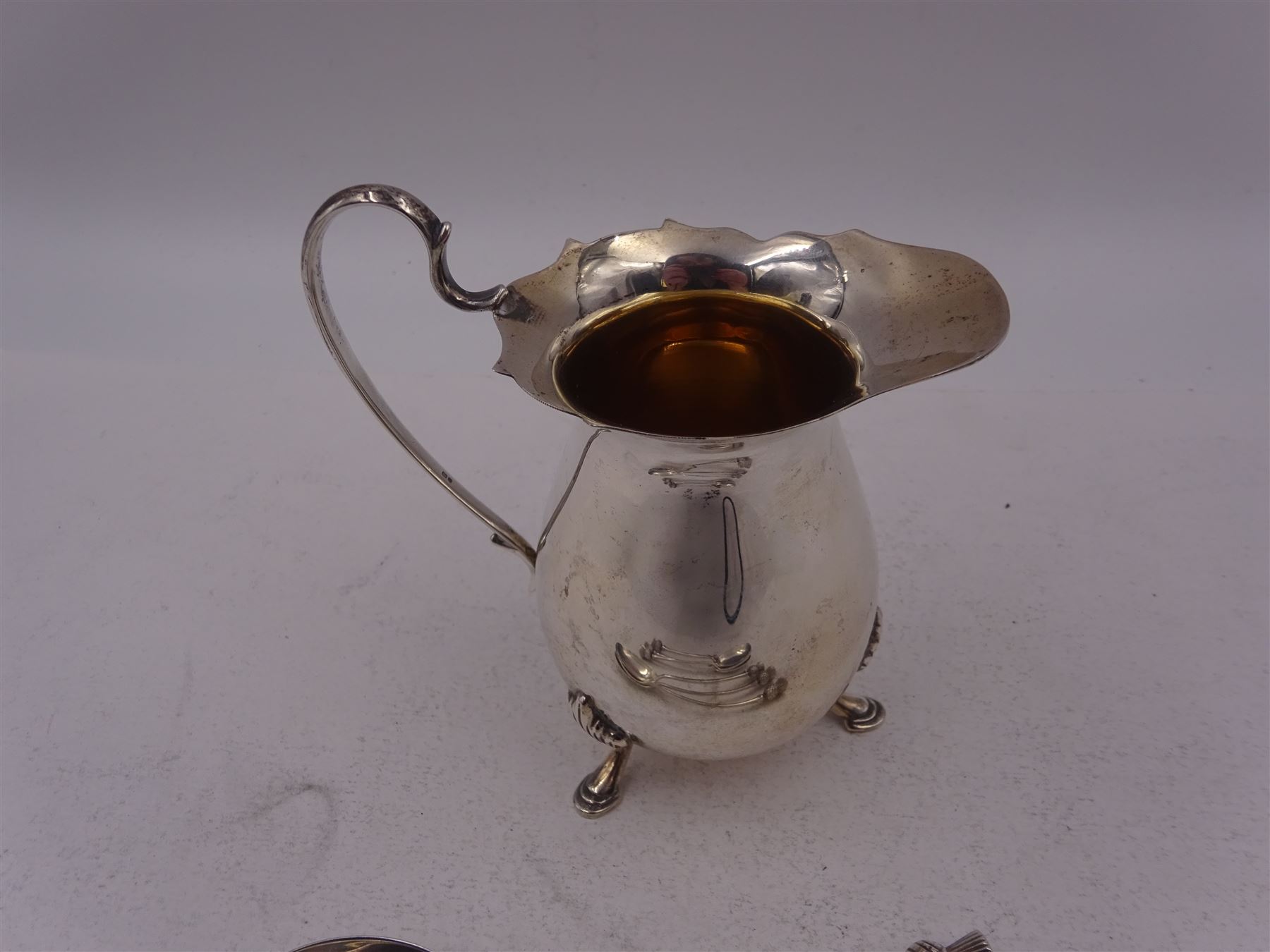 Modern silver cream jug - Image 3 of 5