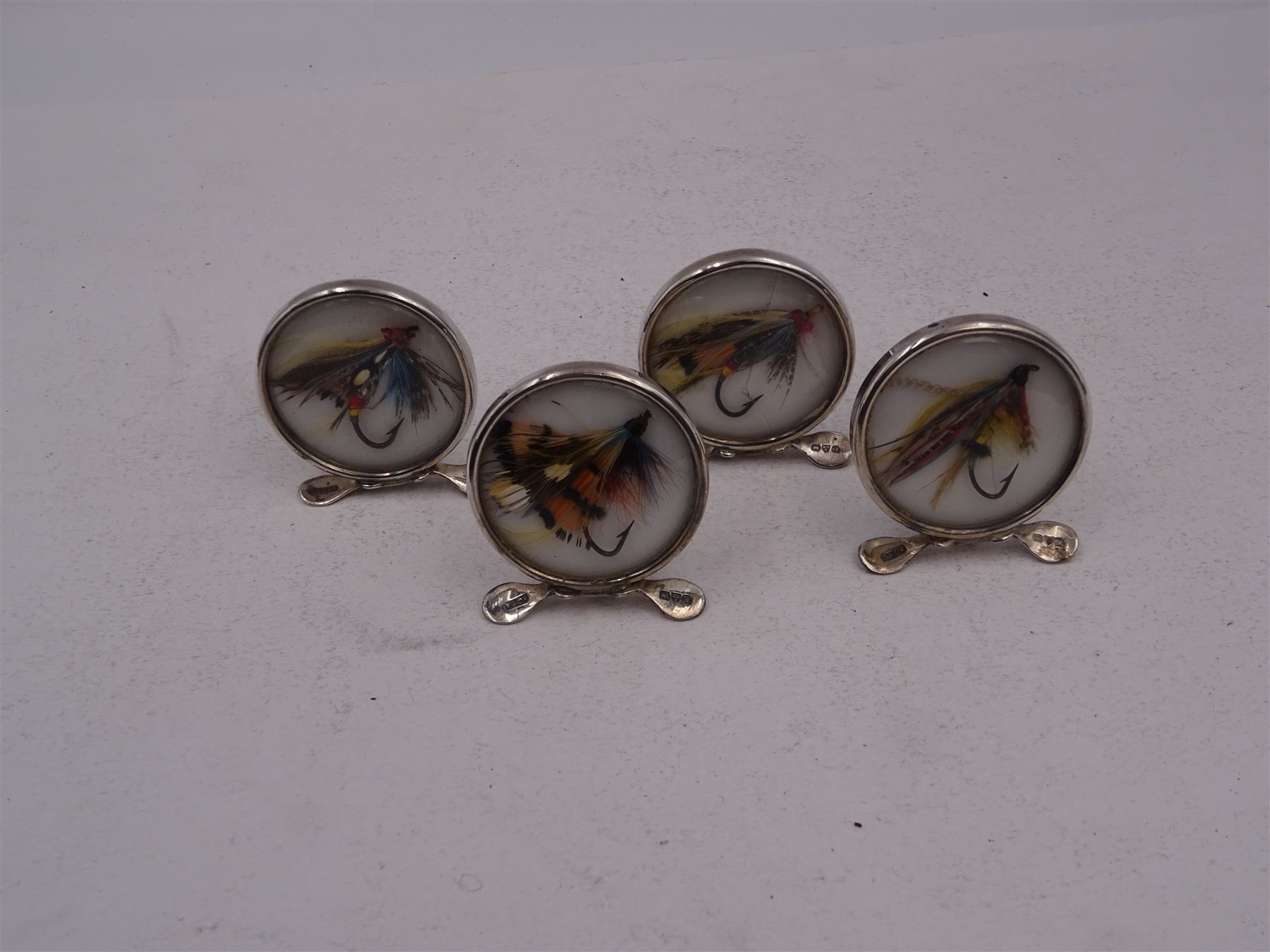 Set of four early 20th century silver mounted place card holders - Image 5 of 10