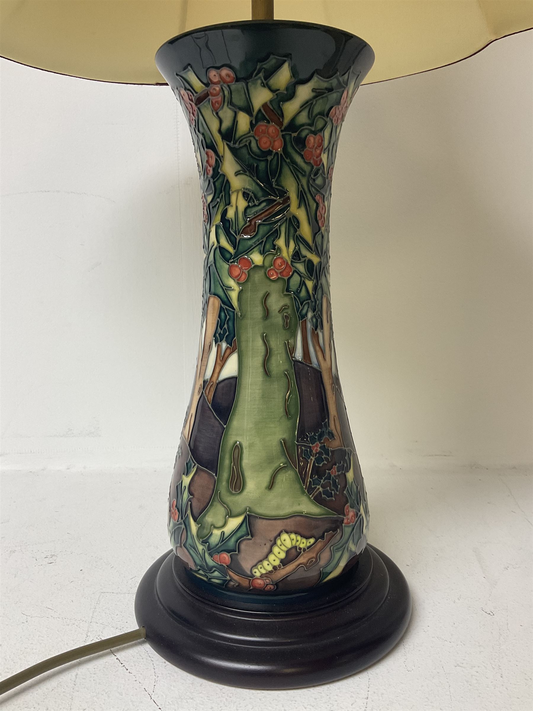 Moorcroft table lamp - Image 3 of 8