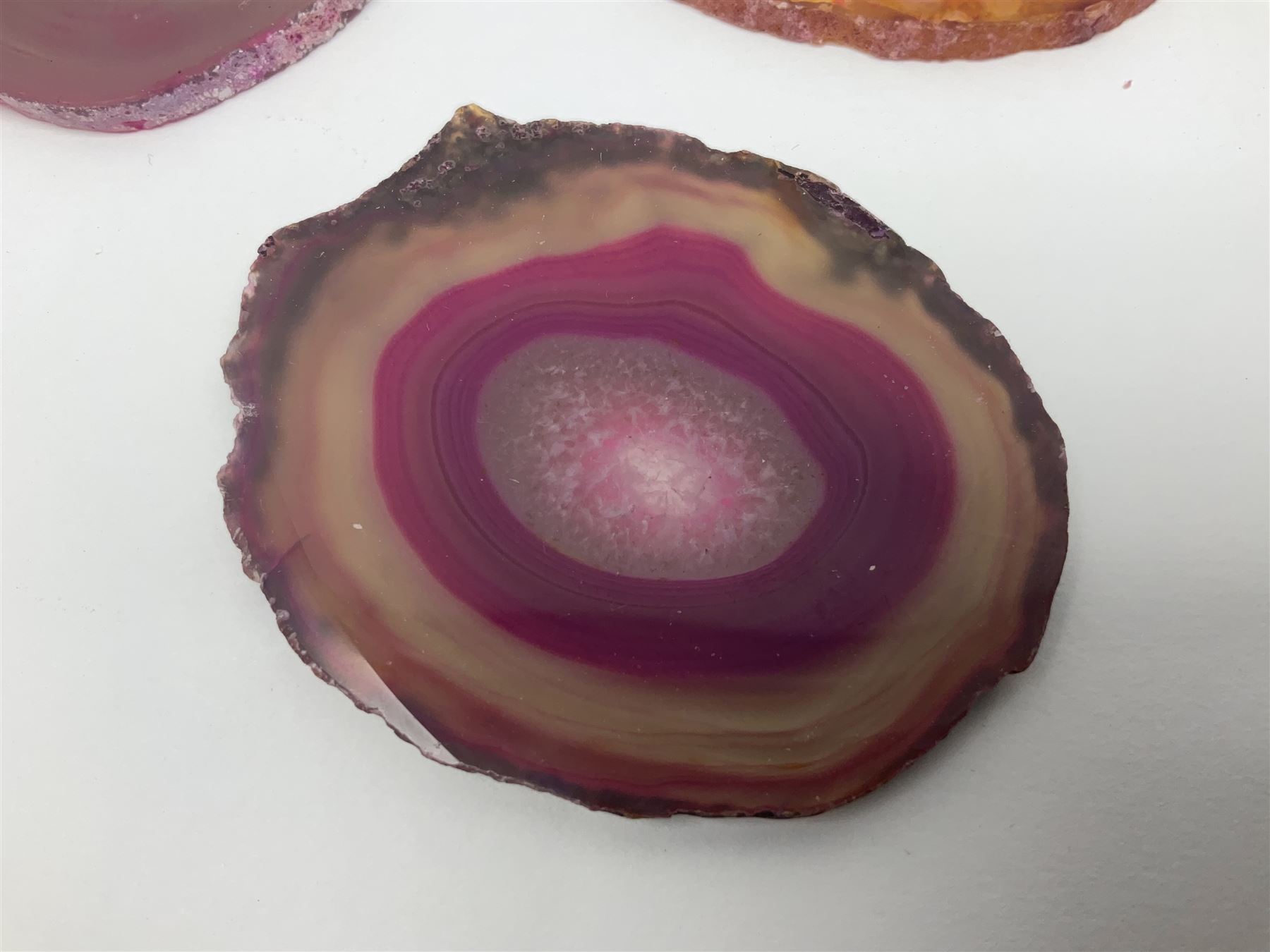 Five pink agate slices - Image 7 of 12