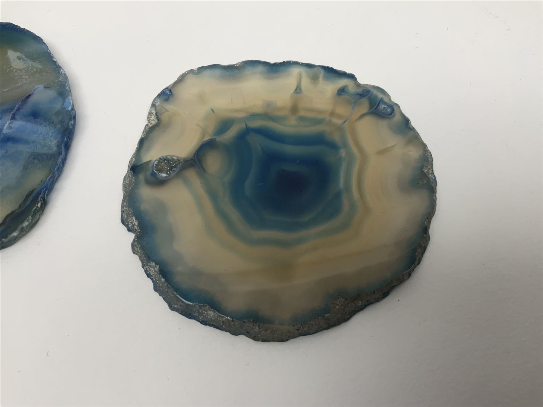 Five blue agate slices - Image 11 of 12