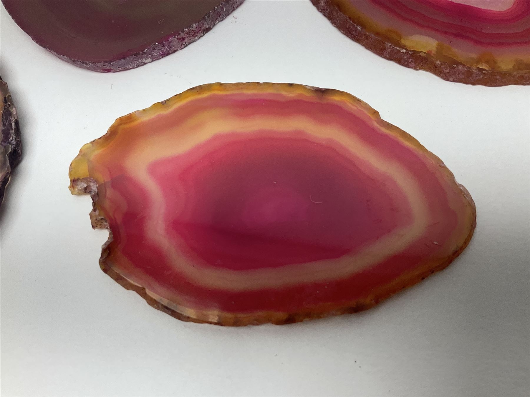 Five pink agate slices - Image 5 of 12