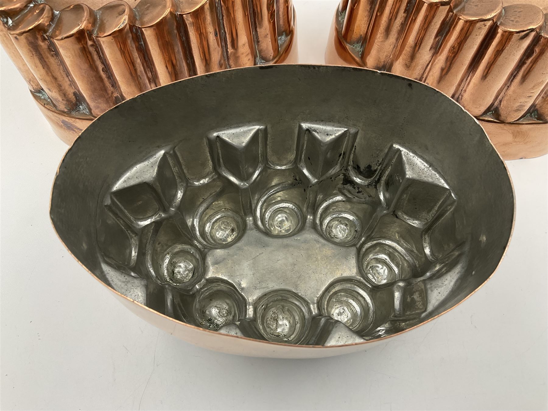 Five Victorian copper jelly mould - Image 6 of 14