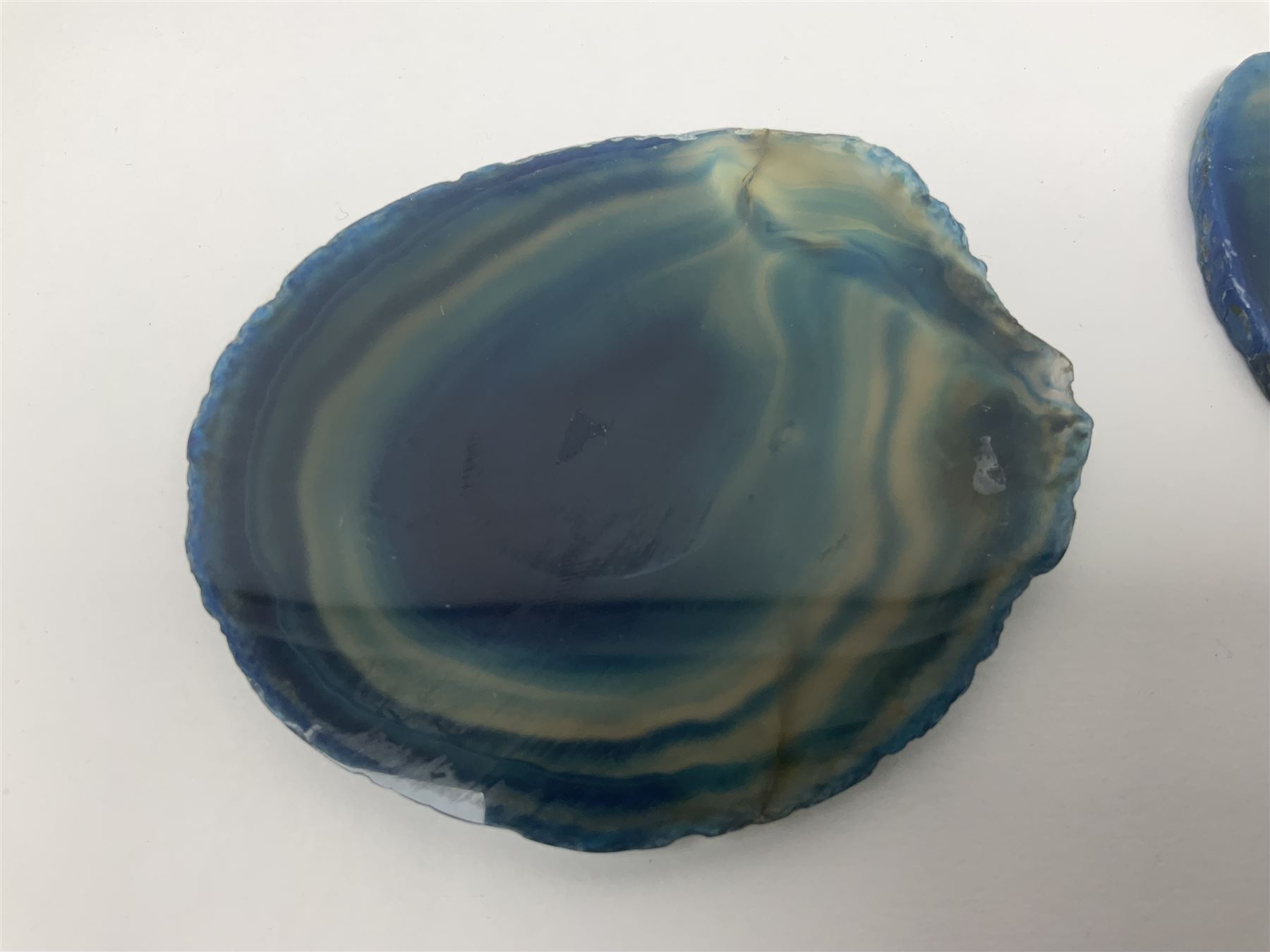 Five blue agate slices - Image 8 of 12