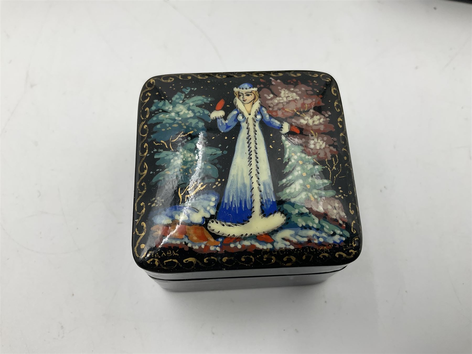 Seven 20th century Russian black lacquered papier Mache boxes - Image 7 of 12