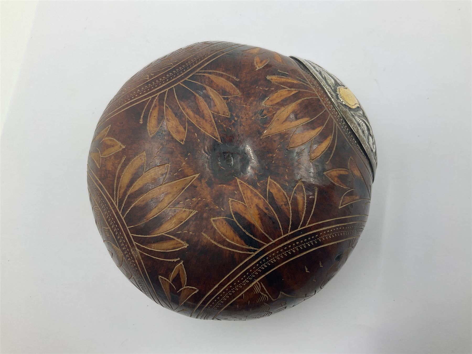 19th century coquilla nut pomanders or flea catcher - Image 8 of 16