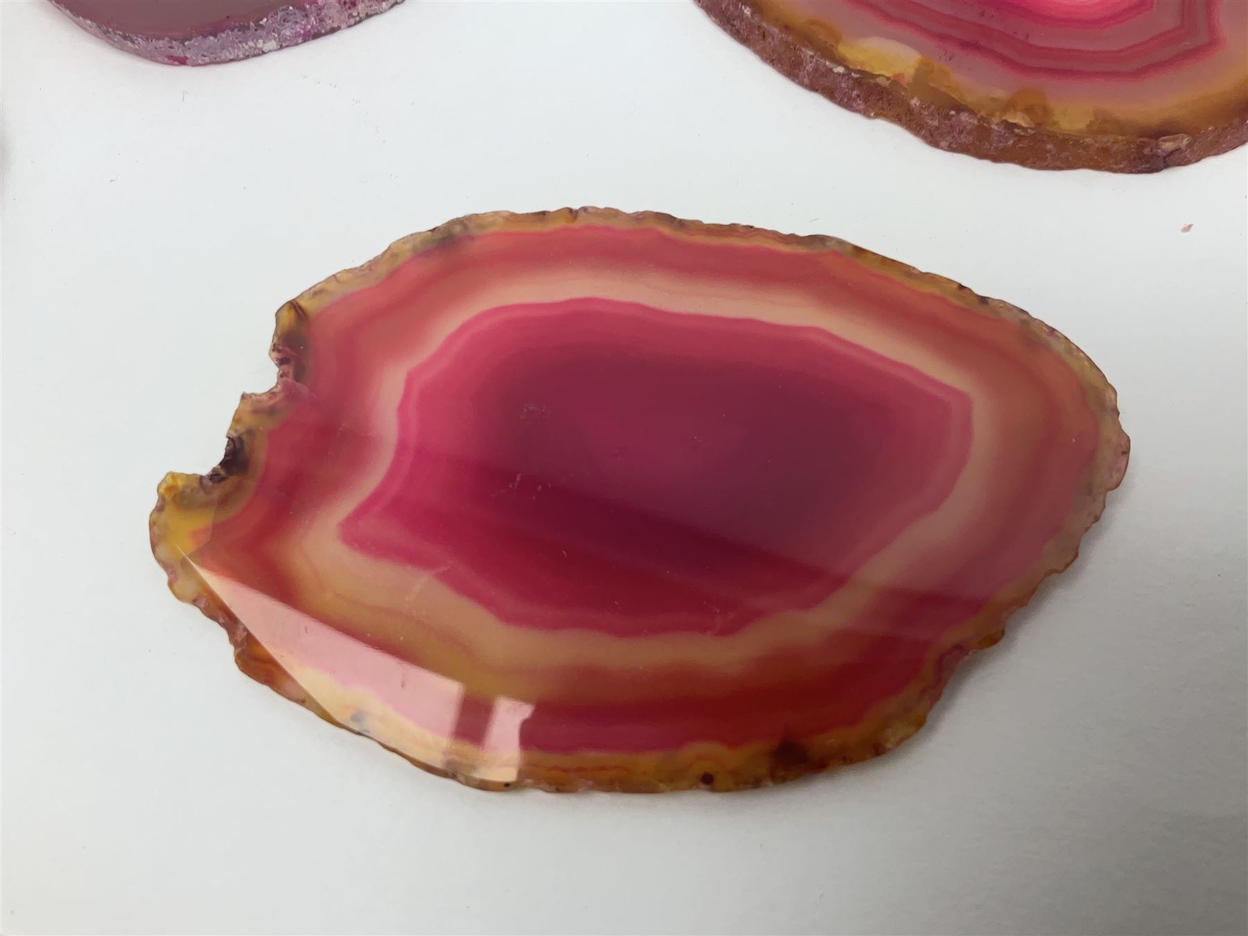 Five pink agate slices - Image 6 of 12