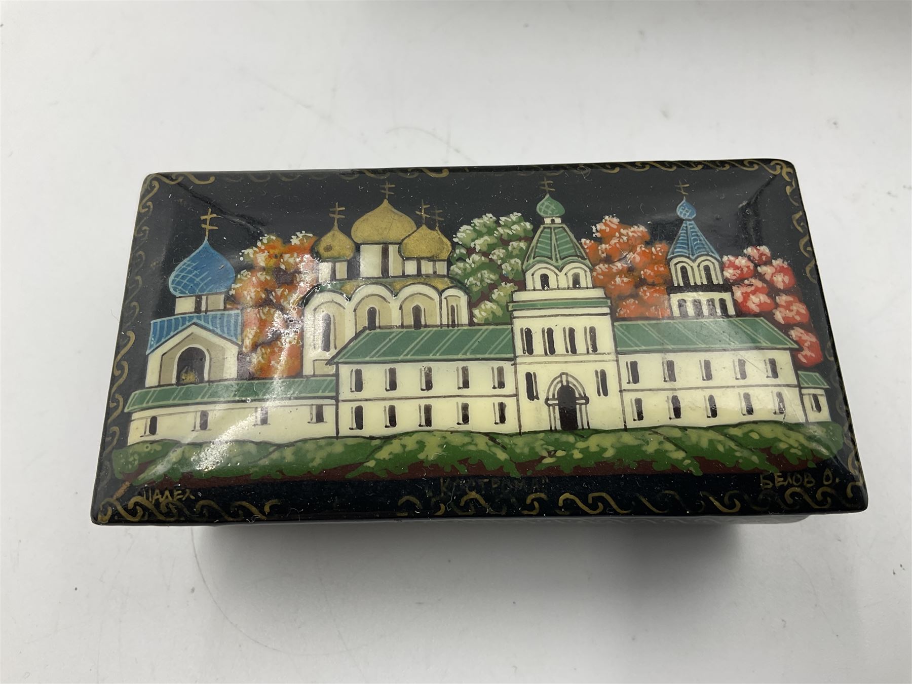 Six 20th century Russian black lacquered papier Mache boxes - Image 8 of 12