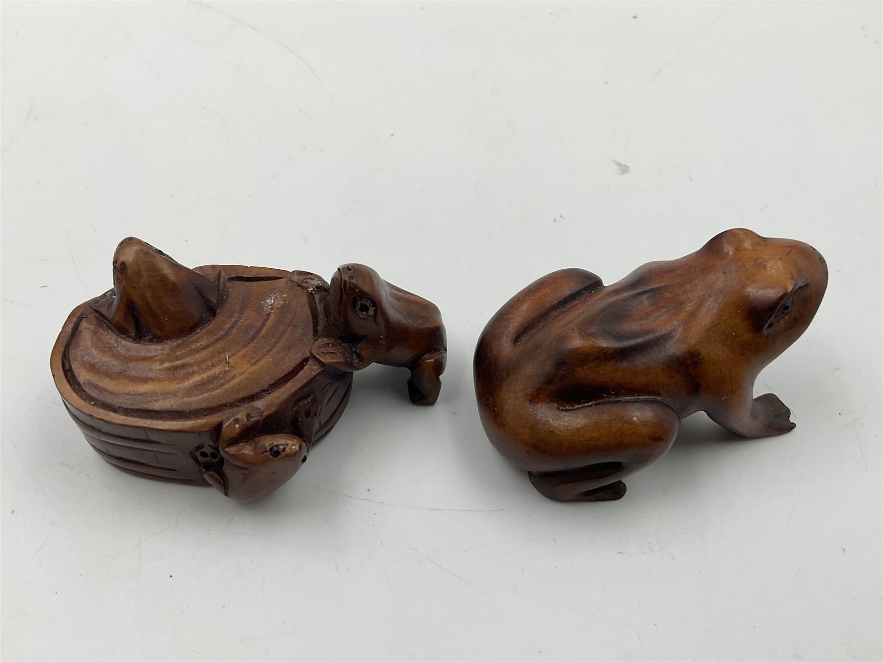 Eight carved netsukes - Image 12 of 13