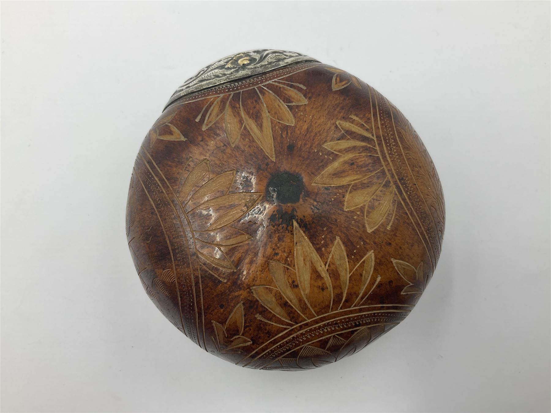 19th century coquilla nut pomanders or flea catcher - Image 4 of 16