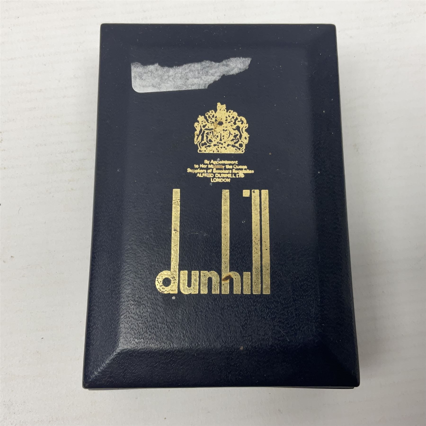 Dunhill gold plated lighter with textured bark effect decoration - Image 6 of 6