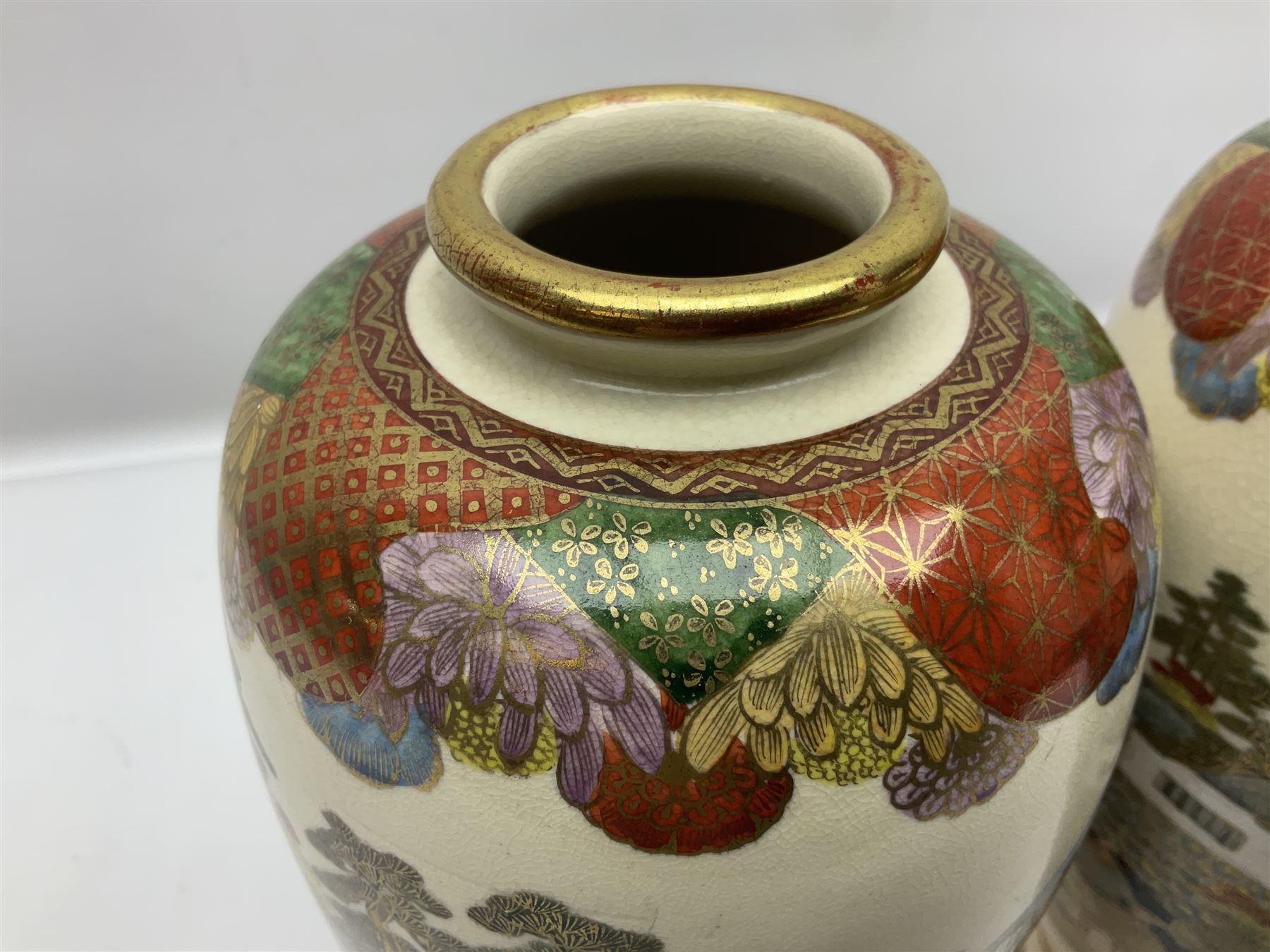 Pair of Japanese Meiji period Satsuma vases - Image 4 of 7