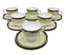 Wedgwood Cornucopia pattern tea service for six