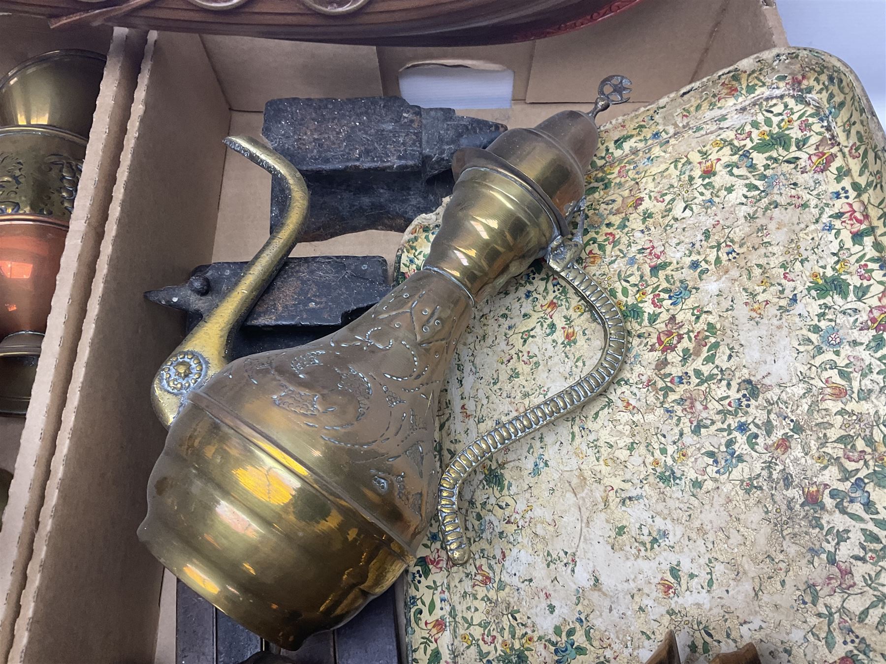 Ornate brass inkwell and letter rack - Image 9 of 10