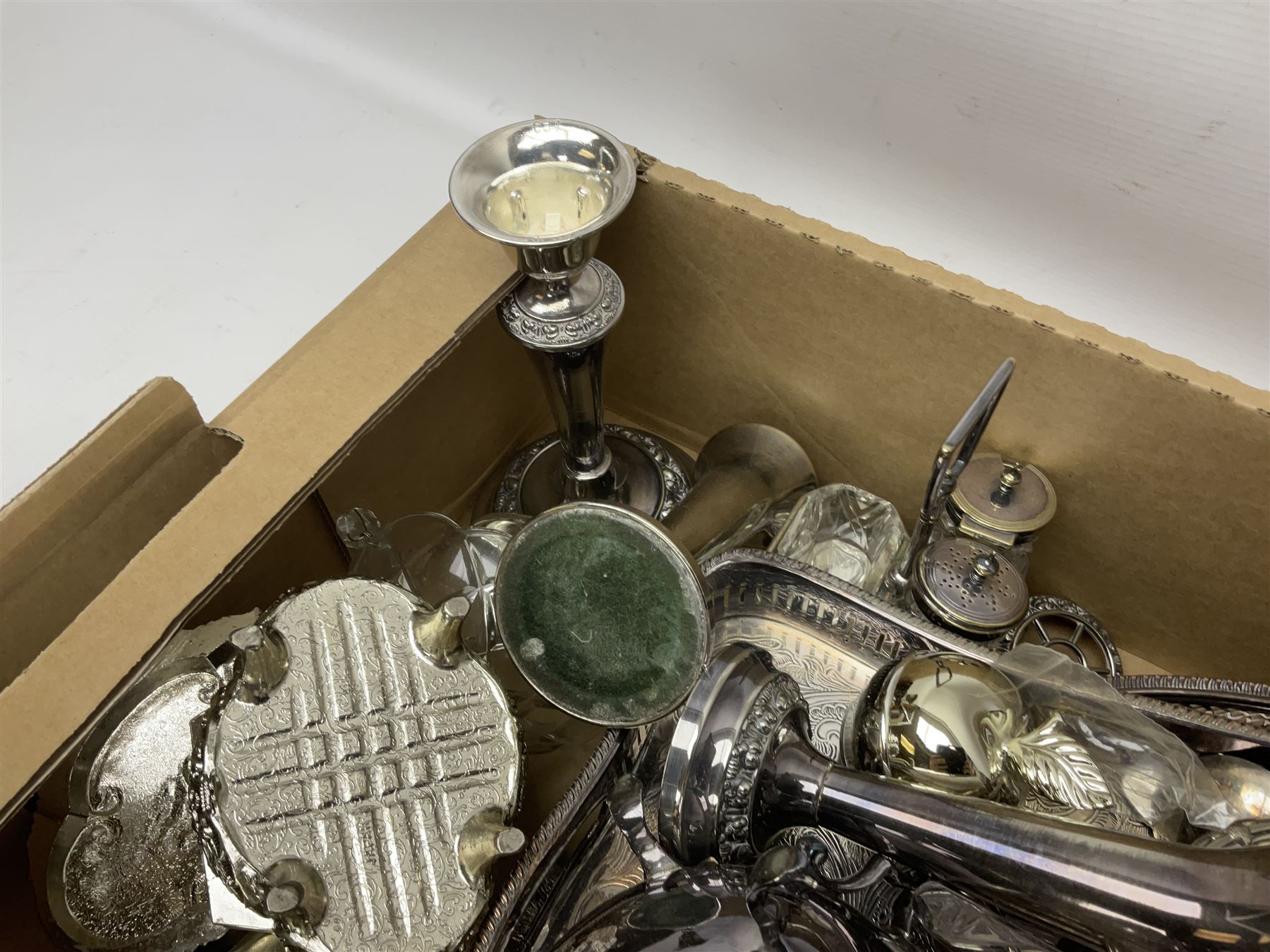 Collection of silver plate - Image 2 of 6