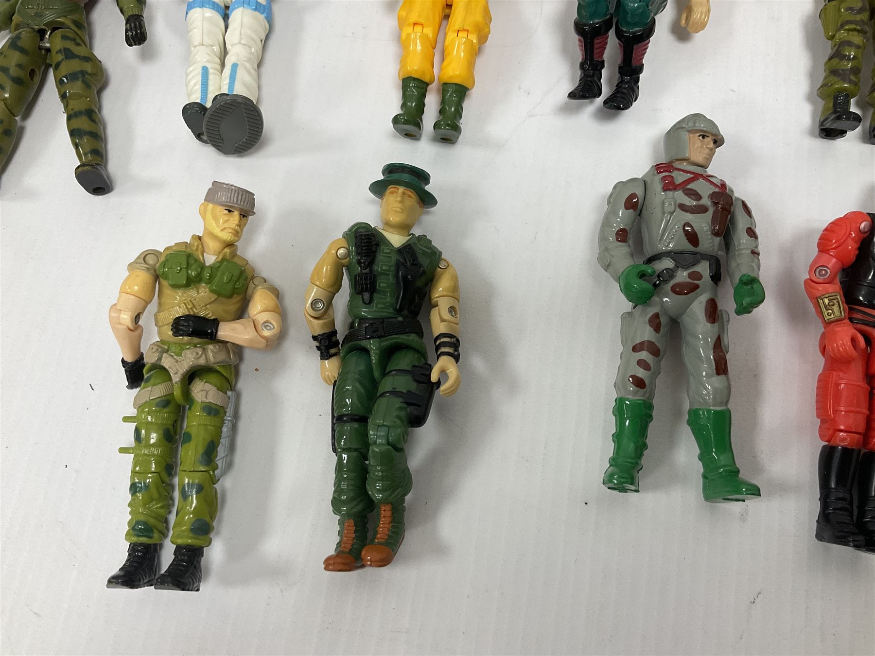 Group of twenty nine G.I.Joe 1980s mini figures - Image 3 of 12