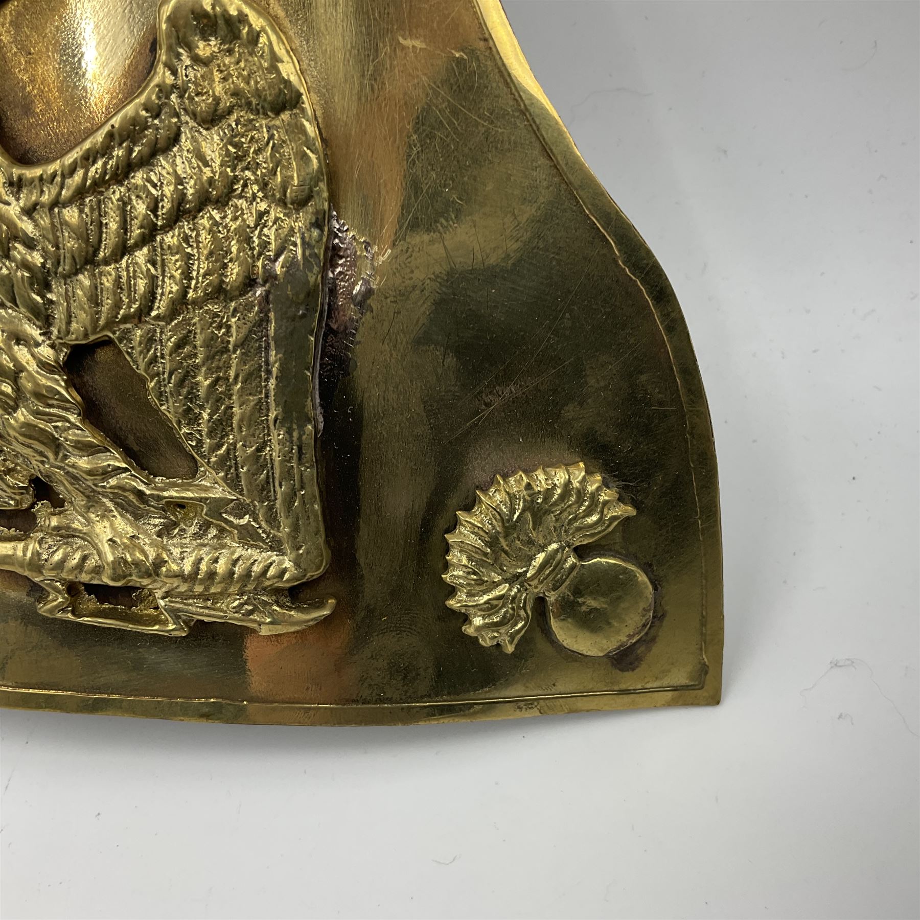 Reproduction helmet plate - Image 5 of 7