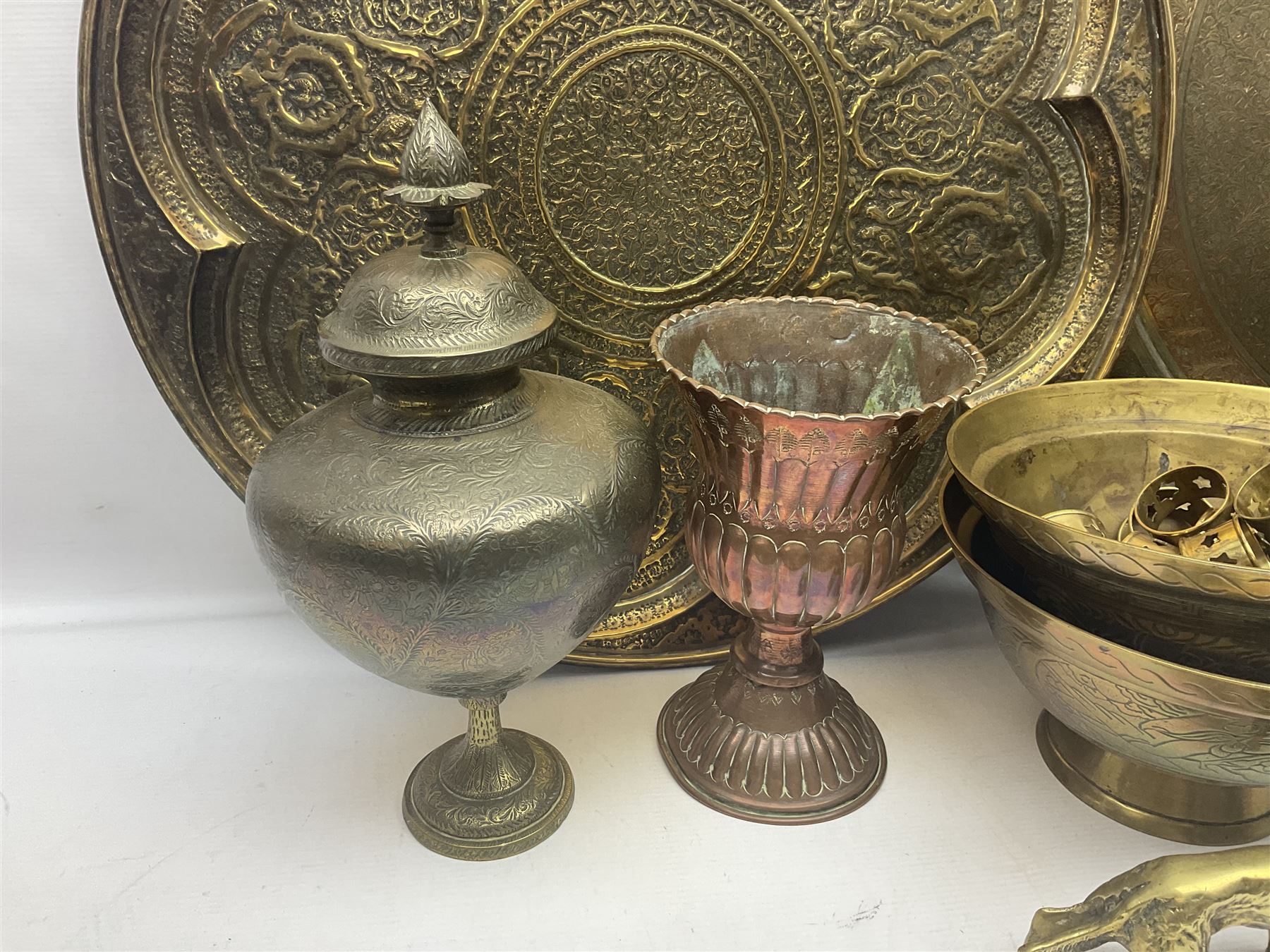 Collection of oriental brass and other metal ware - Image 4 of 7