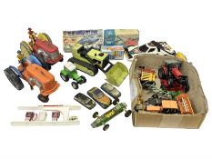 Small quantity of die-cast and plastic toy vehicles