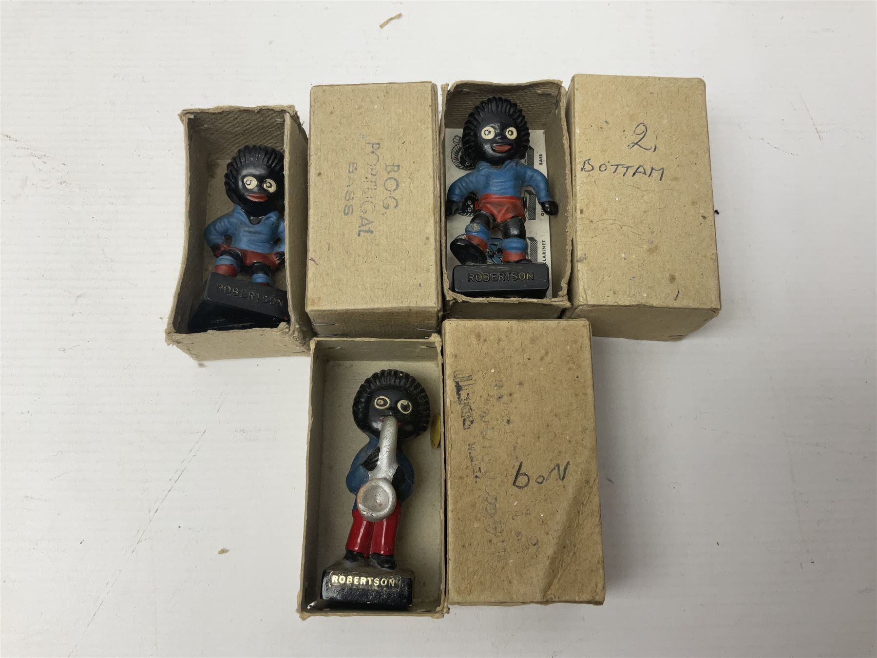 Collection of twenty two Robertson golly figures - Image 9 of 9