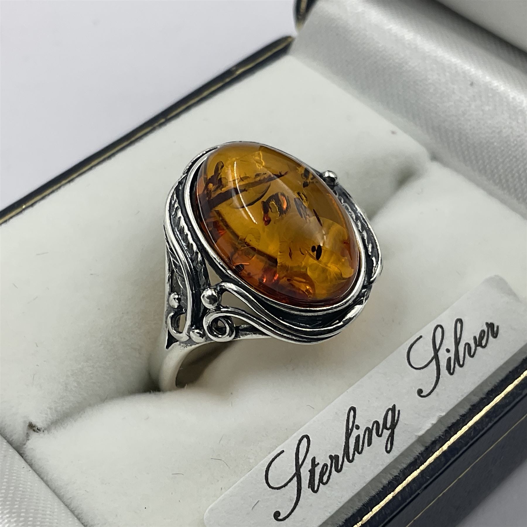 Silver Baltic amber ring - Image 3 of 4