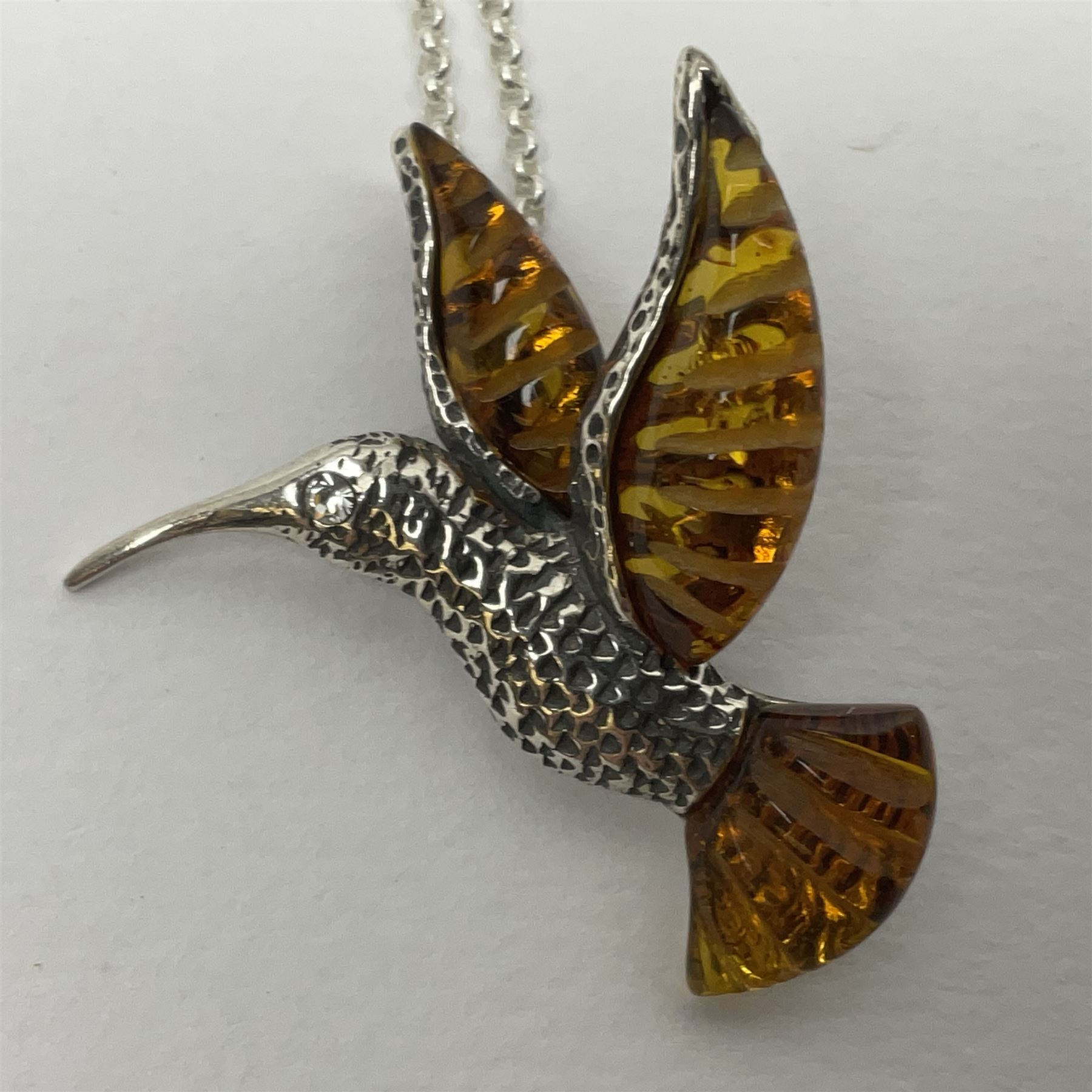 Silver Baltic amber hummingbird pendant necklace - Image 2 of 4