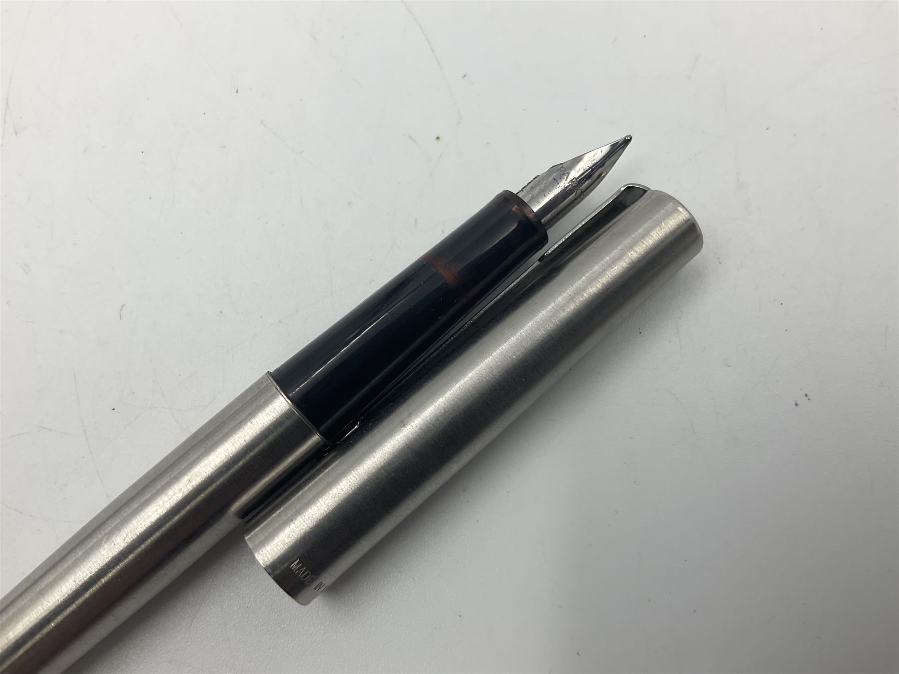 Yard O Led silver propelling mechanical pencil - Image 14 of 17