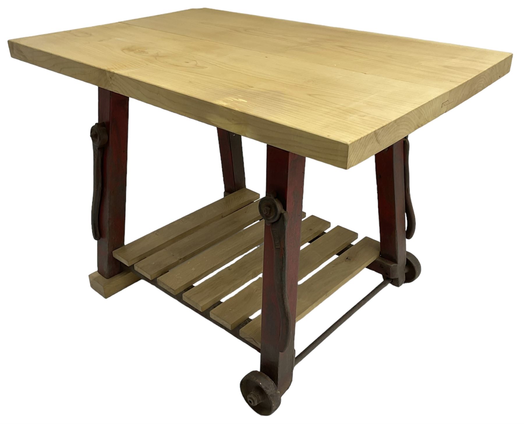 Kitchen island with rectangular maple top - Image 6 of 7