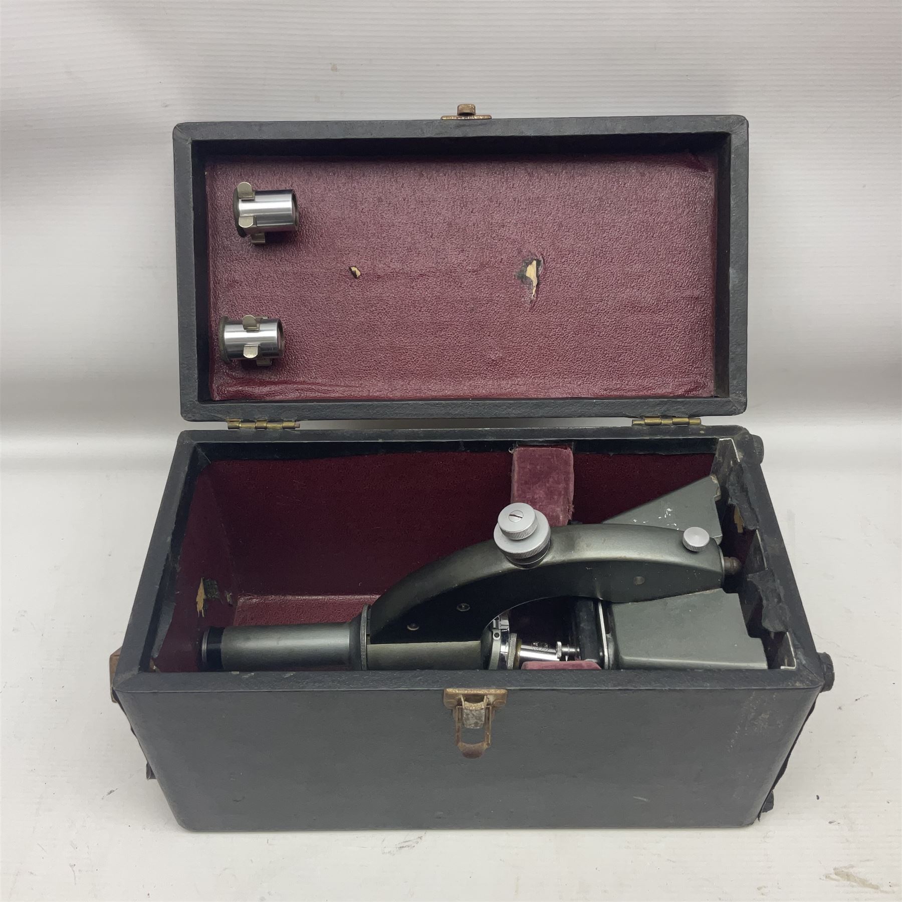 Four microscopes - Image 18 of 25