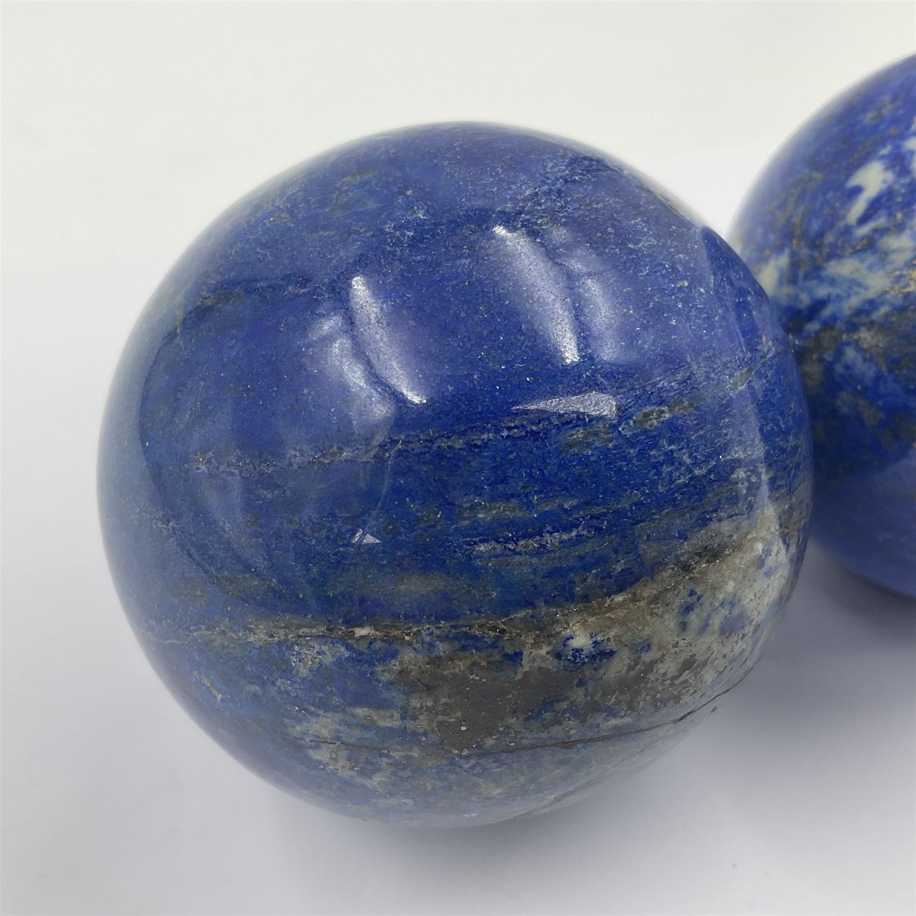 Pair of Lapis lazuli spheres - Image 2 of 8