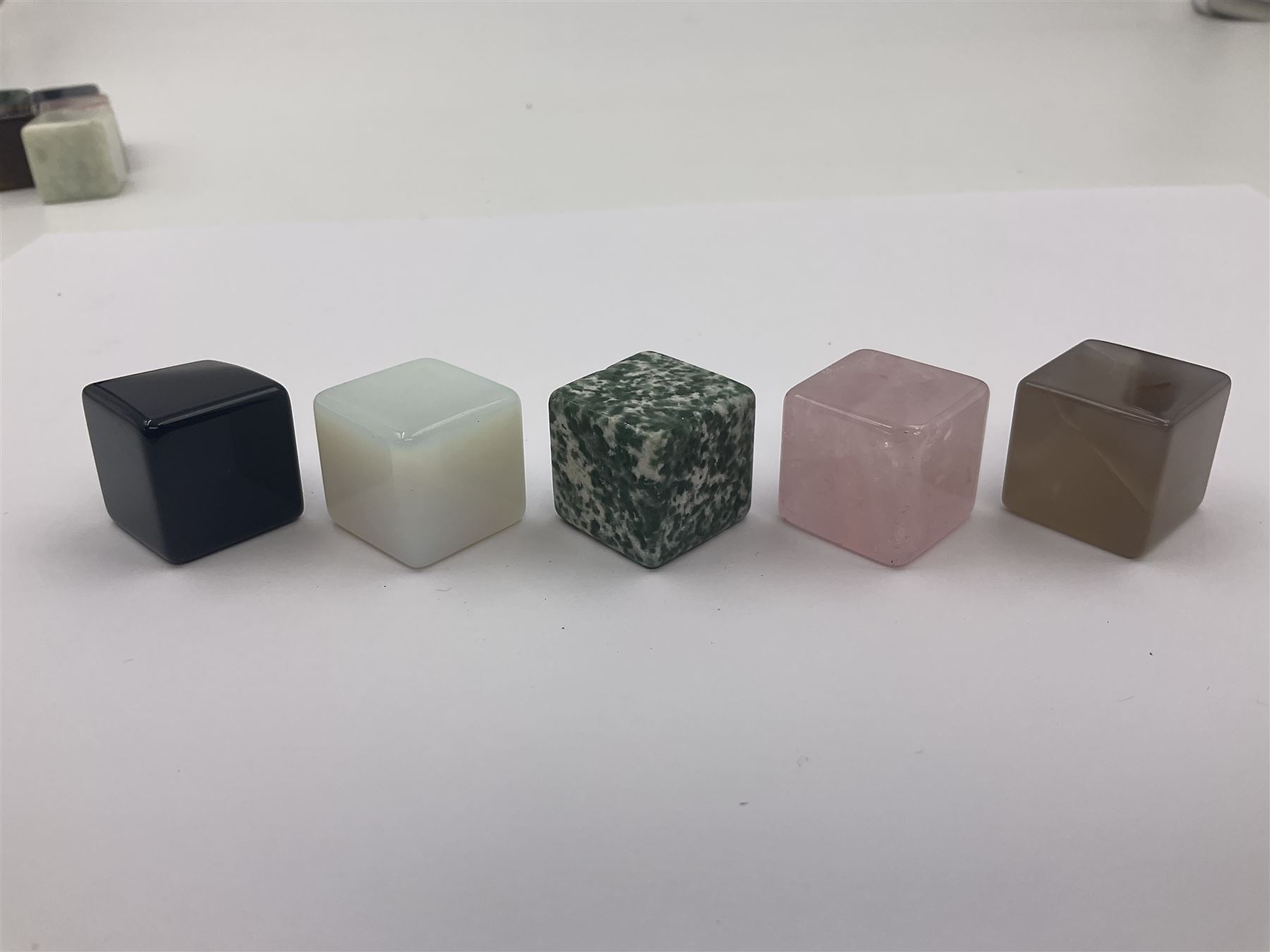 Fifteen cube mineral specimens - Image 2 of 10