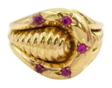 18ct gold pink stone set fancy buckle design ring