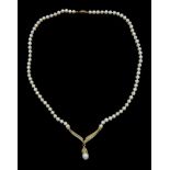 14ct gold pearl and round brilliant cut diamond necklace