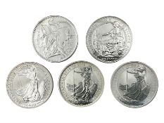 Five Queen Elizabeth II United Kingdom one ounce fine silver Britannia two pound coins dated 2002