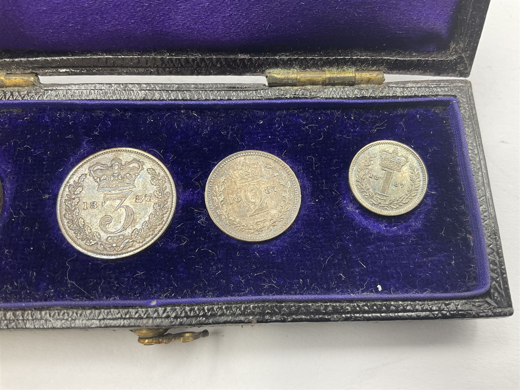 Queen Victoria 1887 maundy coin set - Image 3 of 5