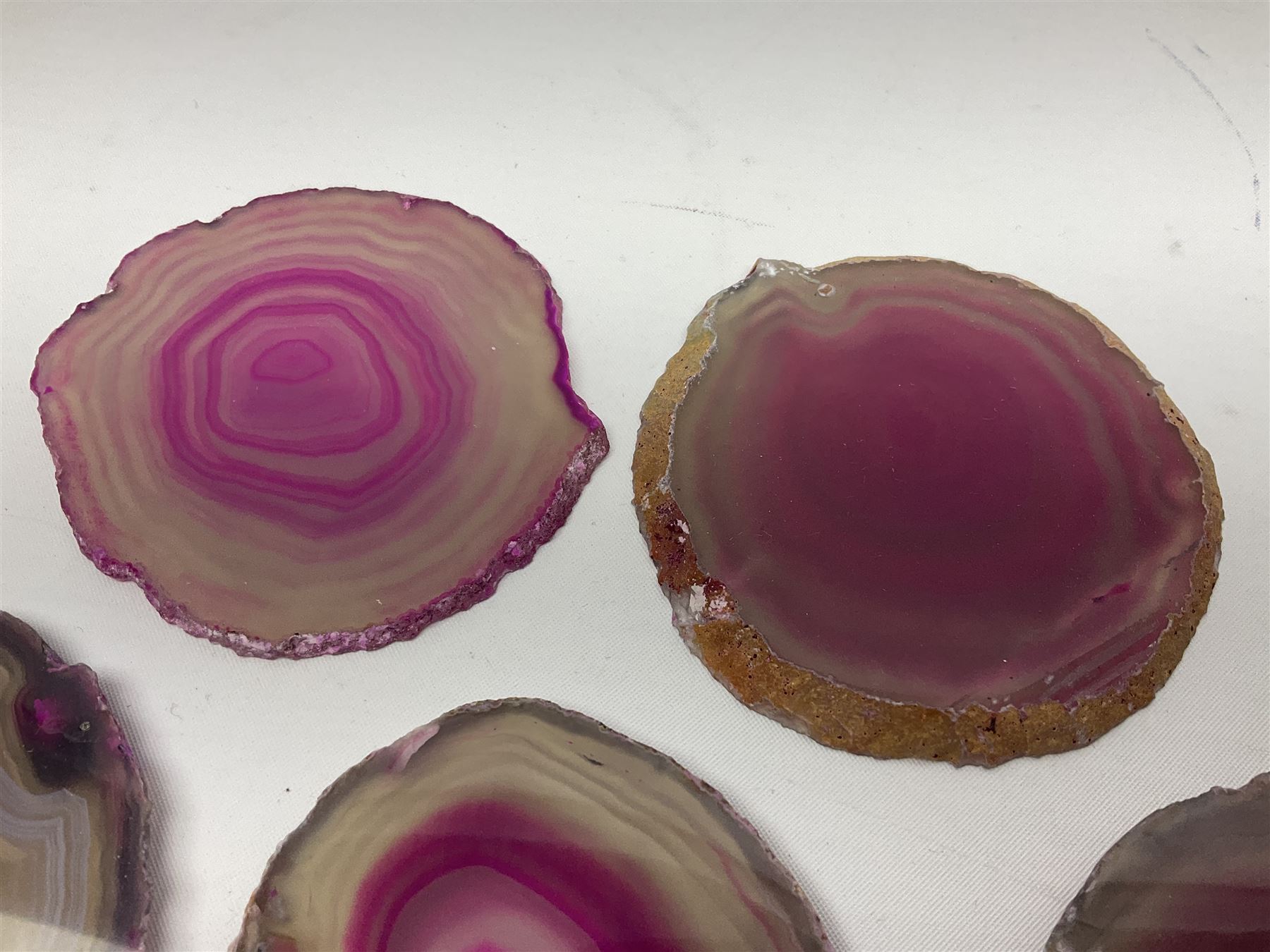 Five pink agate slices - Image 5 of 6