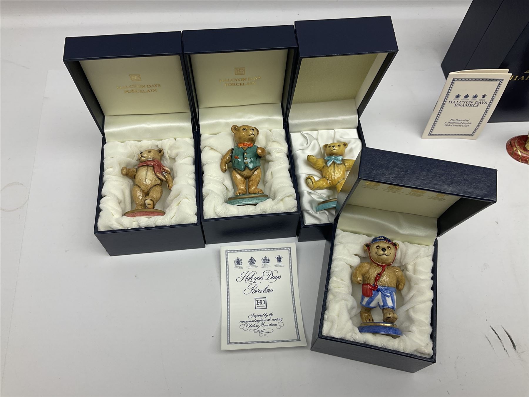 Eight Halcyon Days Teddy Bear of the Year figures - Image 6 of 11