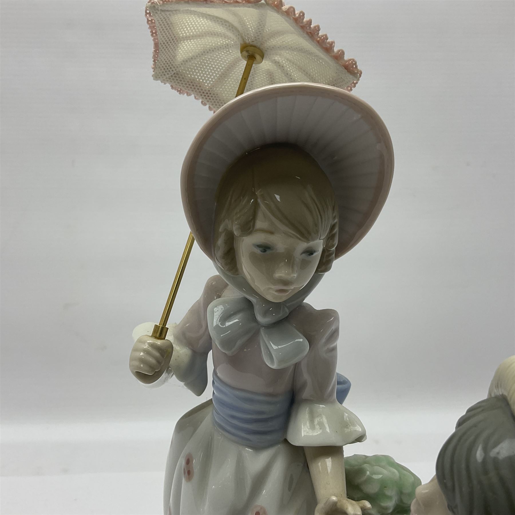 Lladro figure group For You - Image 6 of 11