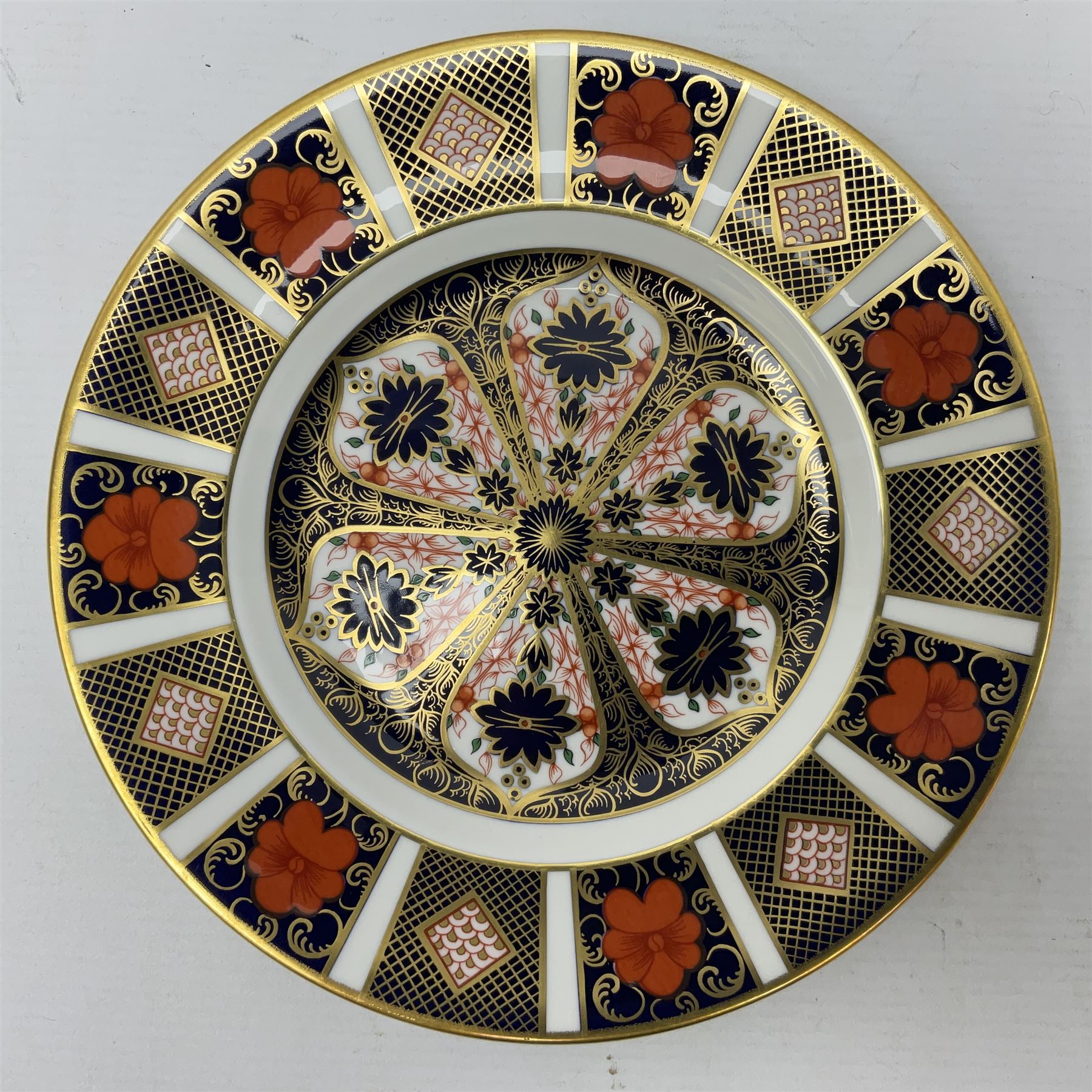 Two Royal Crown Derby Imari plates - Image 4 of 5