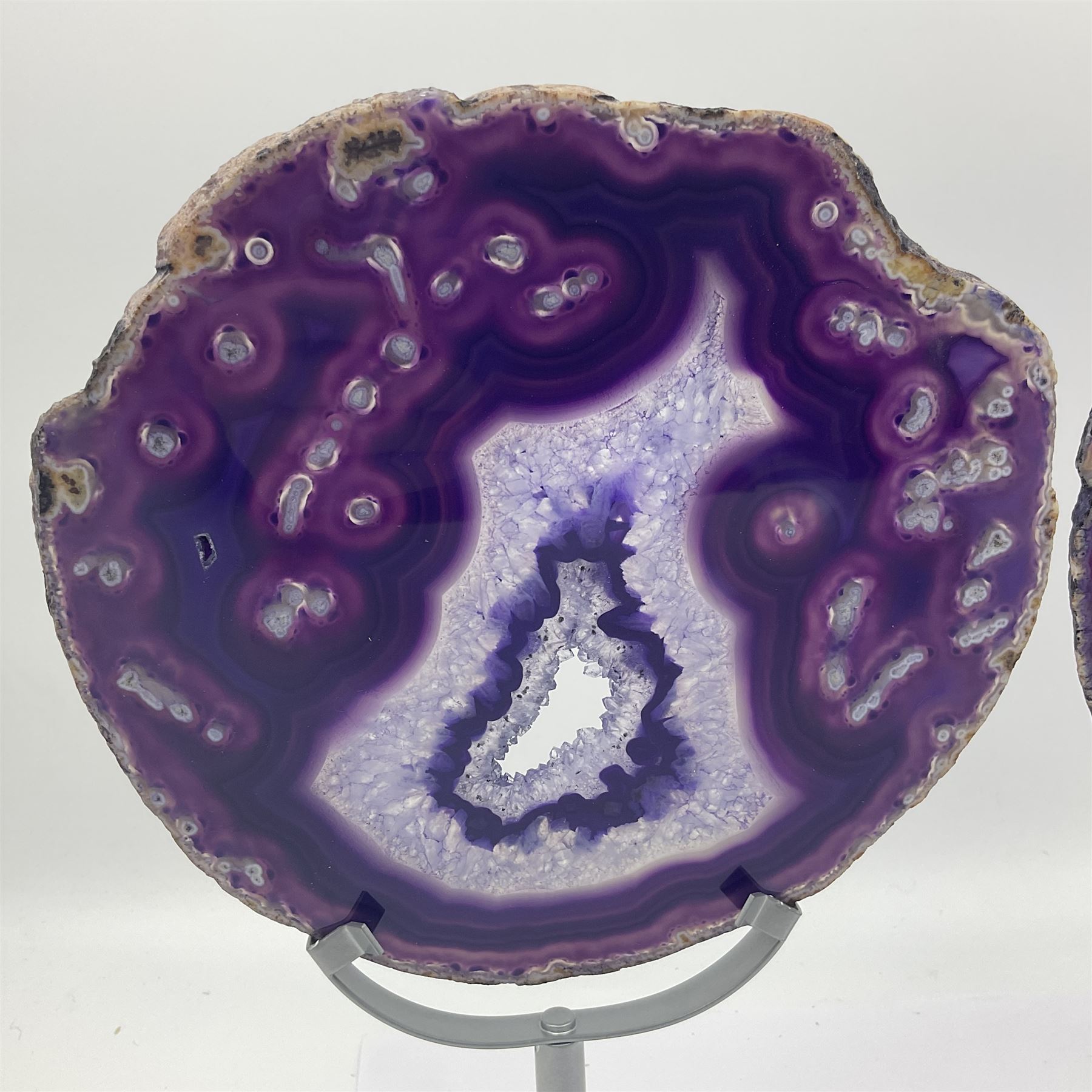 Pair of purple agate slices - Image 10 of 11