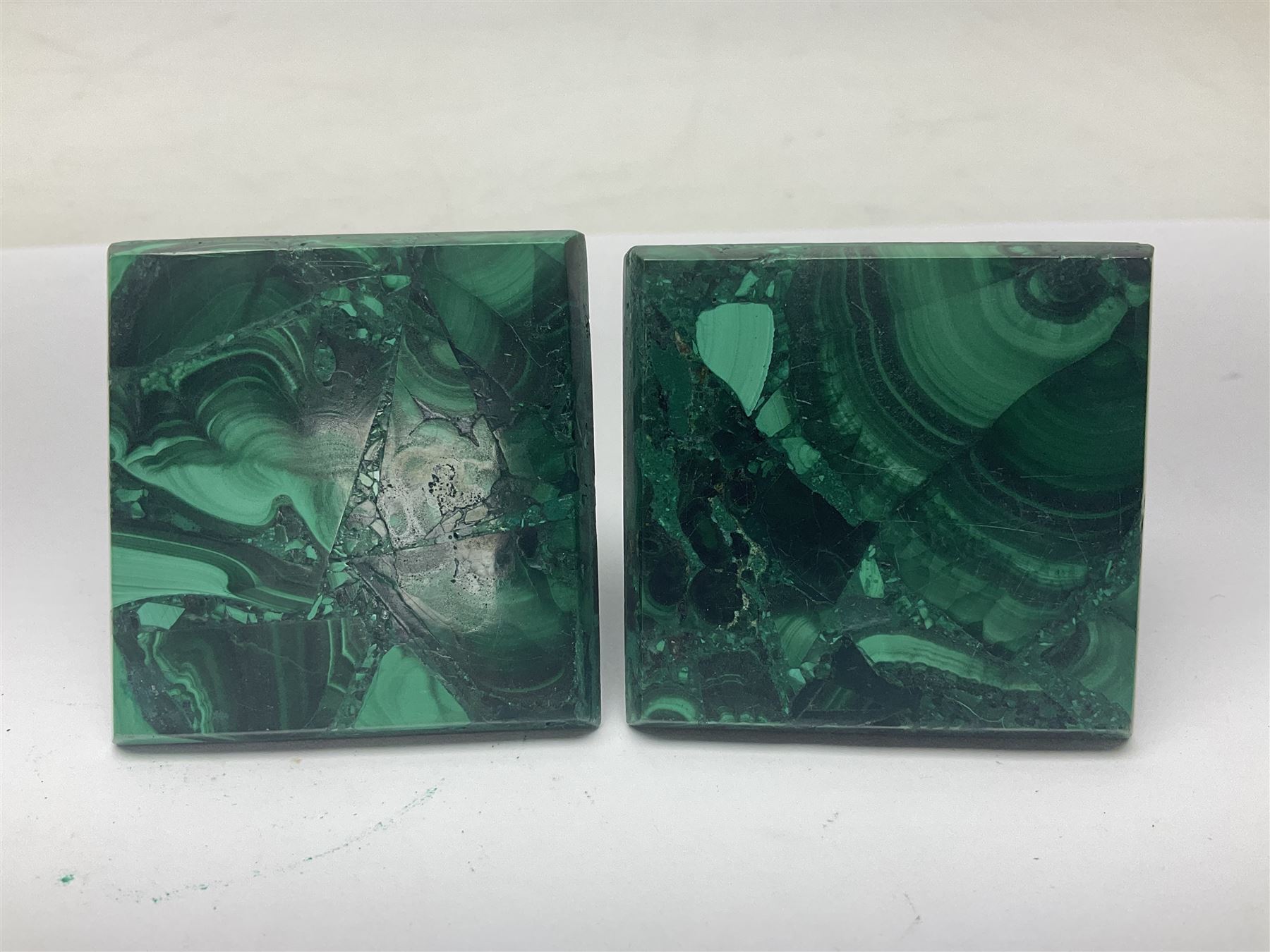 Pair of malachite pyramids - Image 8 of 8