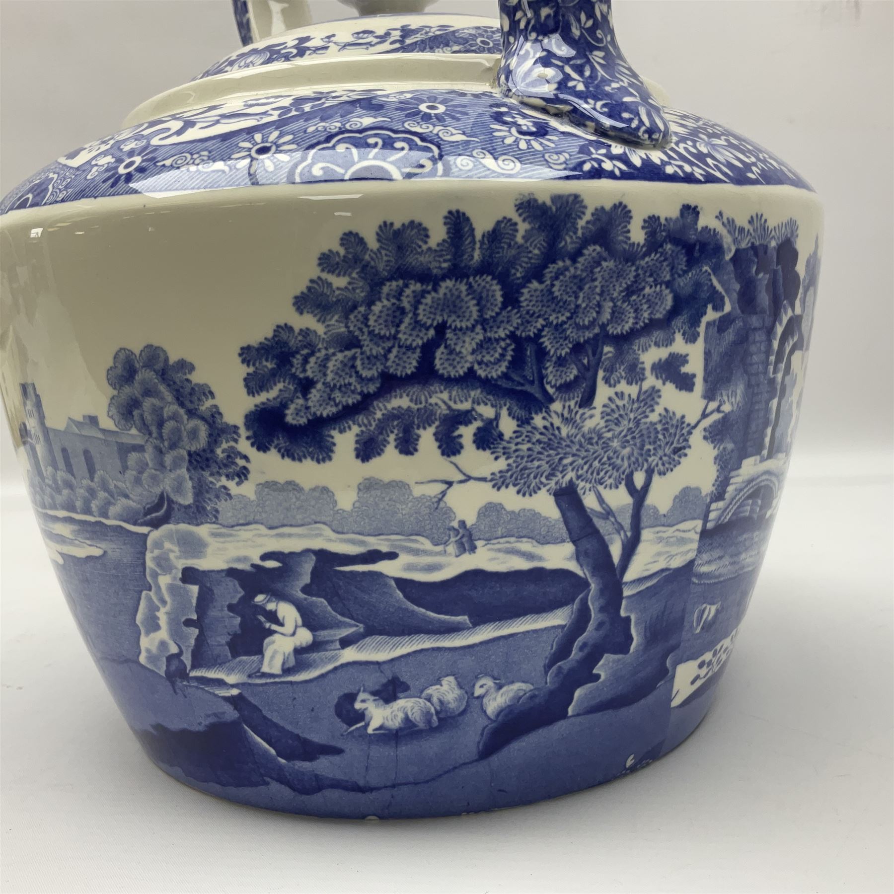 Spode blue and white kettle - Image 9 of 12