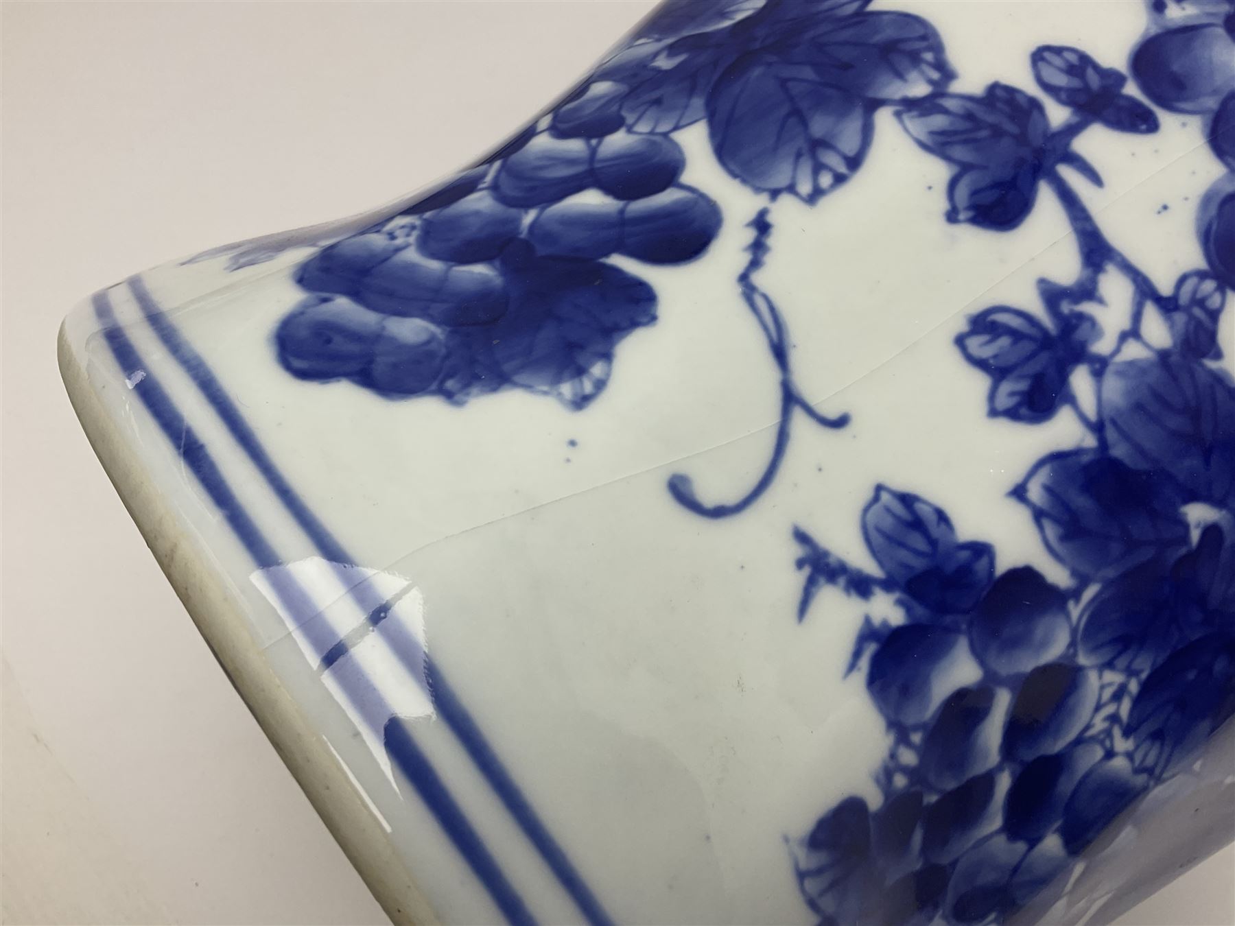 Oriental style blue and white ceramic garden seat - Image 8 of 10