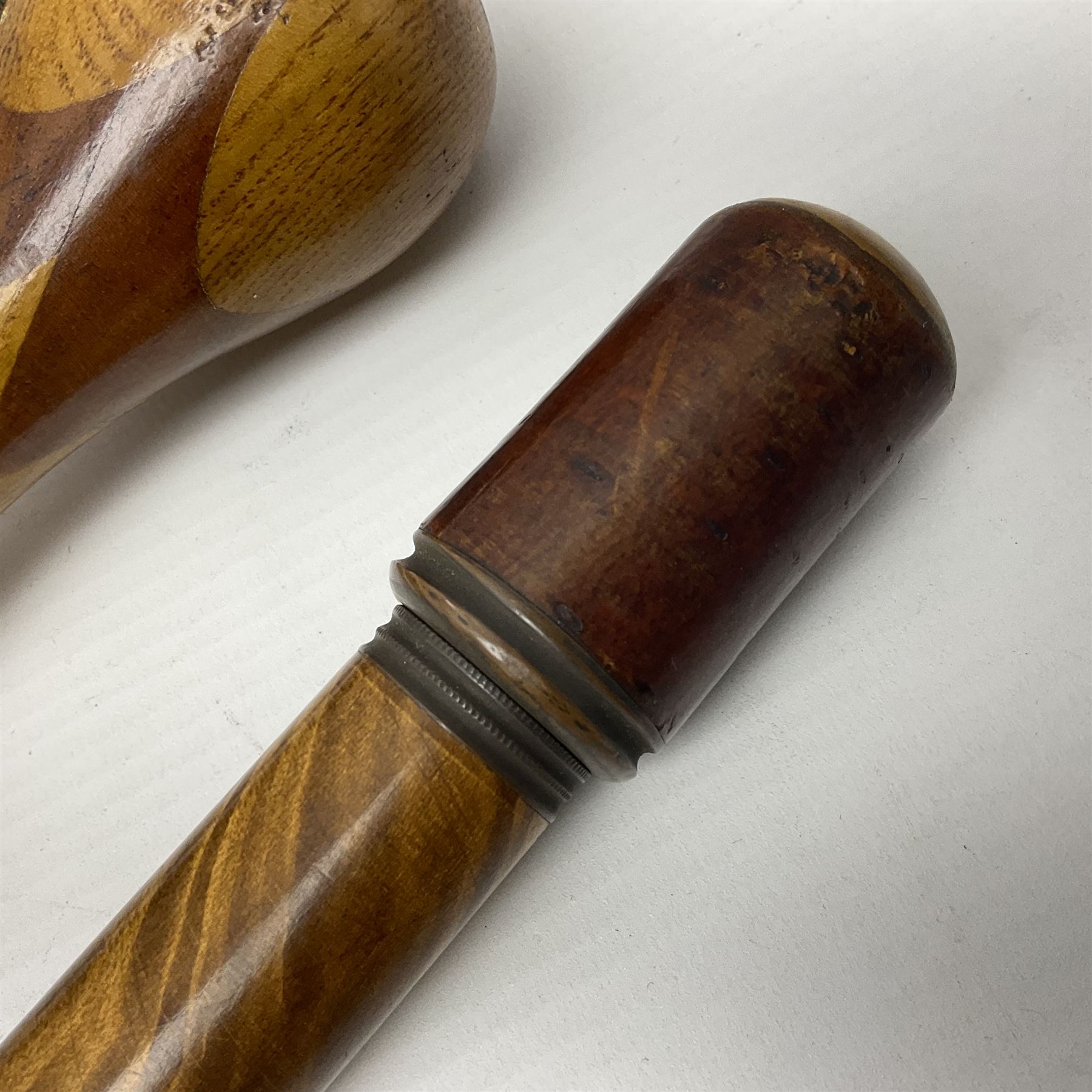 Three early 20th century walking sticks - Image 3 of 15