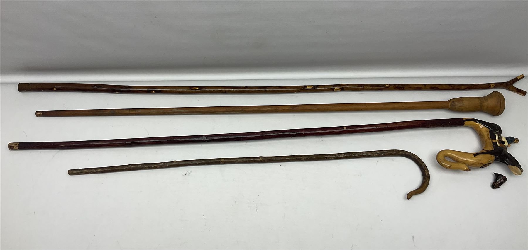 Four late 19th/early 20th century walking canes - Image 14 of 17